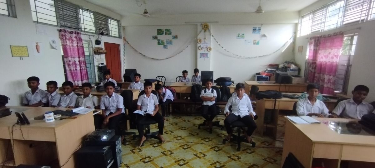 কম্পিউটার ল্যাব